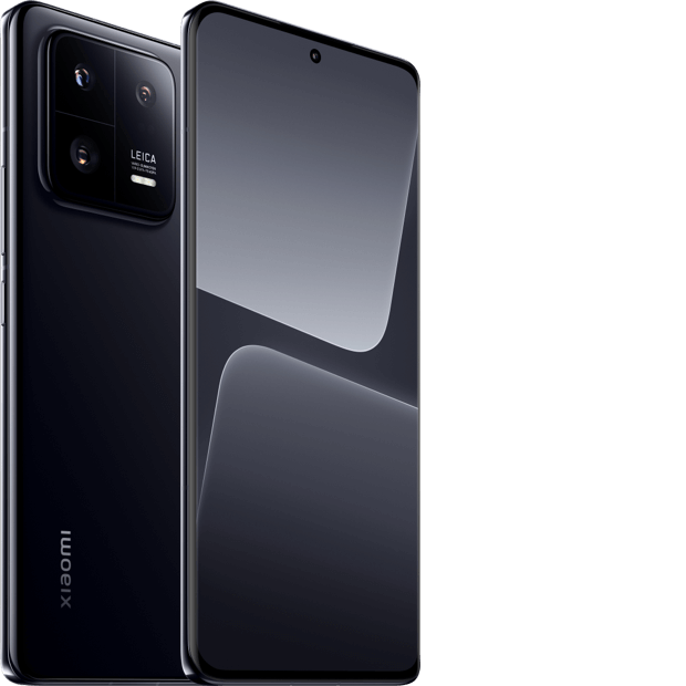 2 Xiaomi 13 Pro front and back